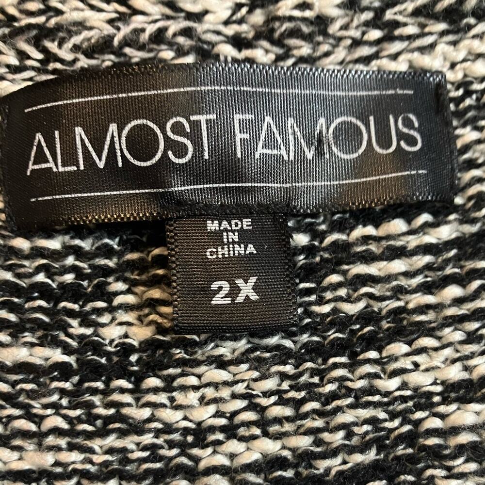Almost Famous Women's Multicolor Slub Marled Vest Tassel Tie Sweater Vest 2X - Picture 11 of 13